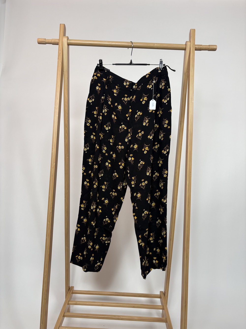 PF-1203 Prada Ladies Black Floral Print Wide Leg High Rise Trousers IT42 US